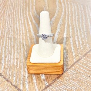 Silver Tone Crystal Engagement Ring Size 8 Round Cut Halo Band Wedding Promise